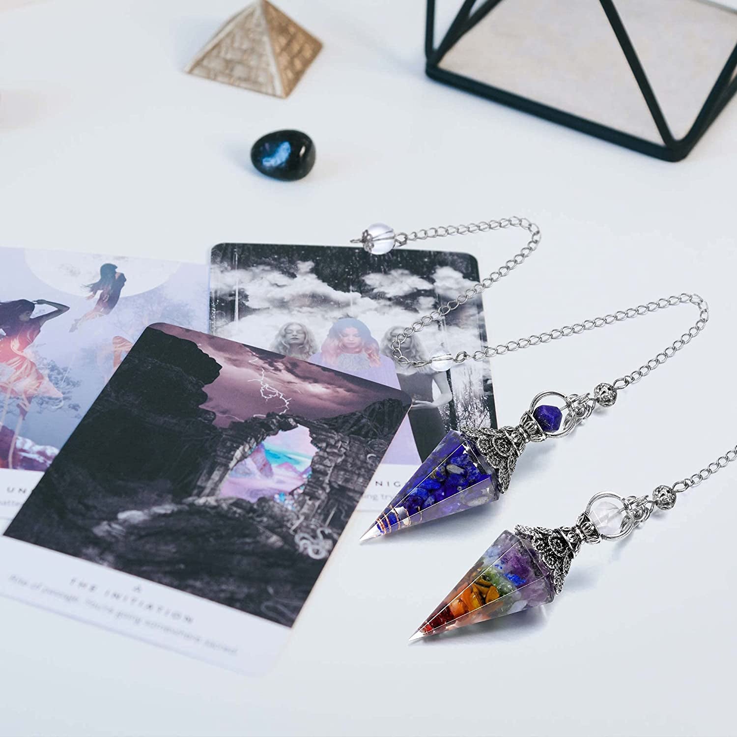 Natural Lapis Lazuli Healing Crystal Dowsing Pendulum Reiki Gemstone Chips Orgone Pendulum 6 Faceted Hexagonal Pointed Resin Spiritual Pendant for Divination, Wicca, Energy Balancing